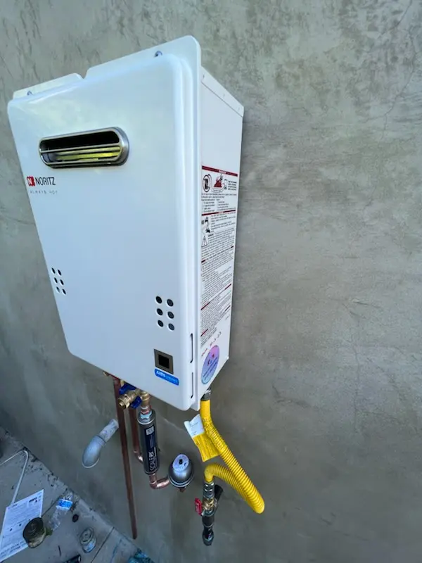 Tankless water heater installation for Clyde homes